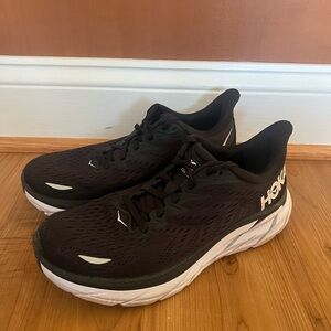 Hoka clifton size 6.5